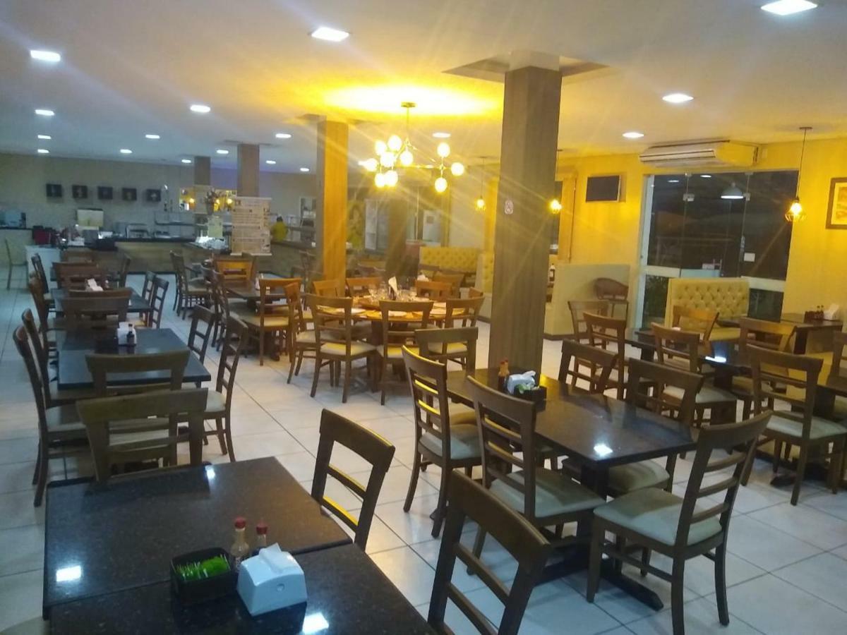 Hotel Brisa Do Аракати Экстерьер фото